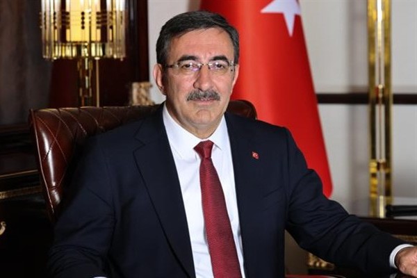 Cumhurbaşkanı Yardımcısı Cevdet Yılmaz, Avrupa Siyasi Topluluğu Zirvesi kapsamında bulunduğu