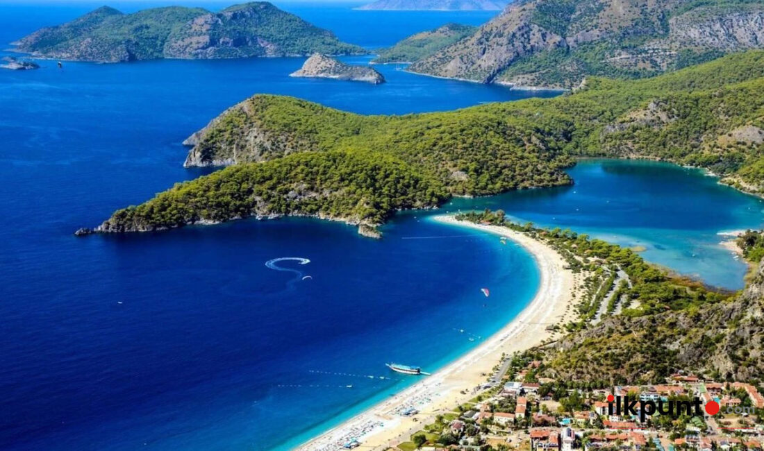 Ege Bölgesi, Türkiye'nin batısında bulunan eşsiz bir tatil destinasyonudur. Bu
