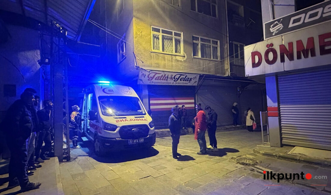 Niğde merkez Kale Mahallesi’nde bir apartman dairesinde bir kişinin cansız