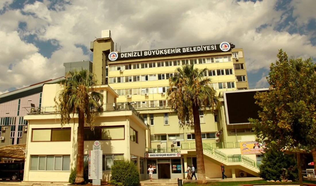 Denizli sakinleri Denizli Büyükşehir Belediyesi iletişim bilgilerine ulaşmak için merakla