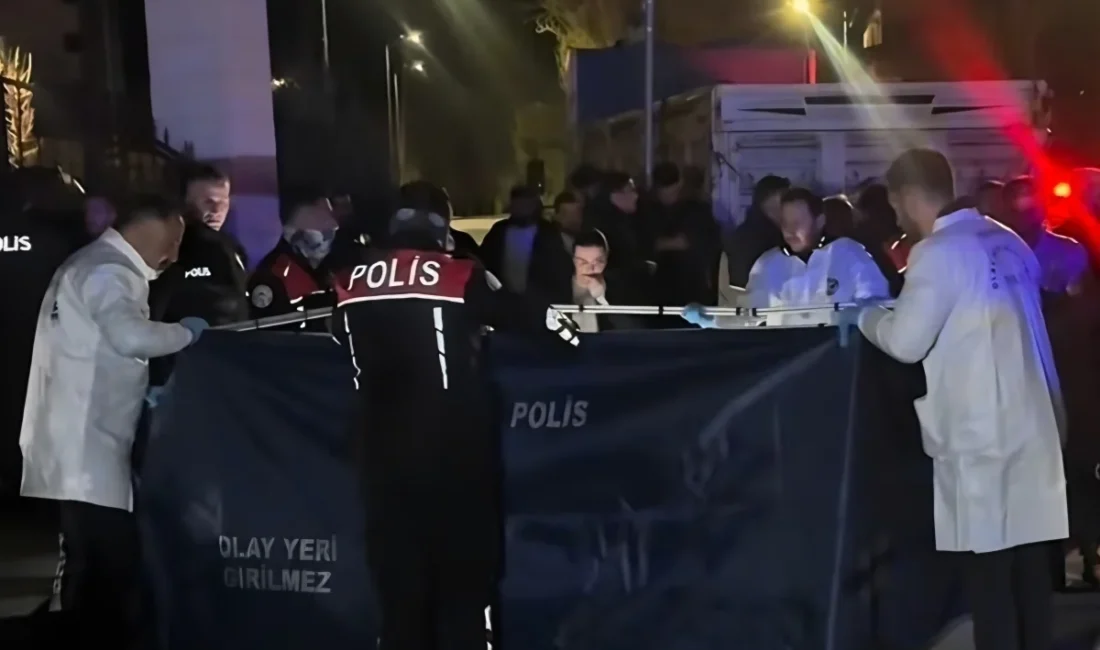 Erzurum Yakutiye’de gece saatlerinde cami önünde hareketsiz halde bulunan erkek