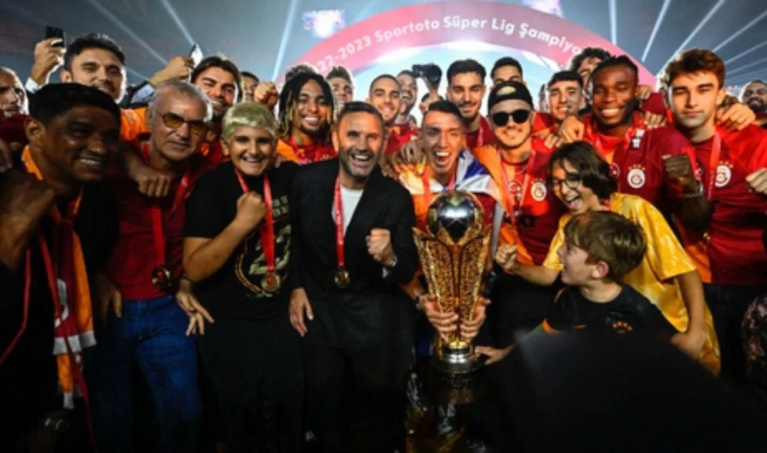 Galatasaray’ın şampiyonluk kutlamasında sahne alacak sanatçılar merak konusu oldu. RAMS