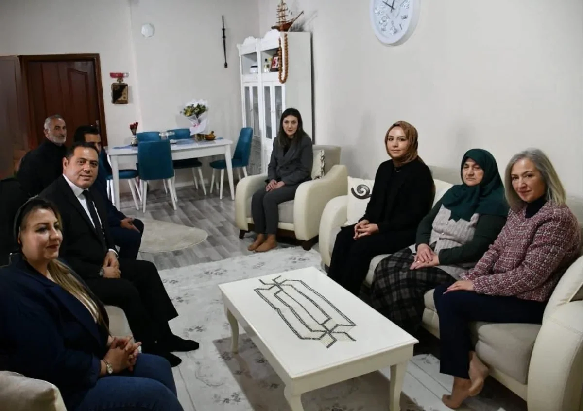 Kars Valisi Ziya Polat’ın eşi Pınar Filiz Polat Hanımefendi öncülüğündeki