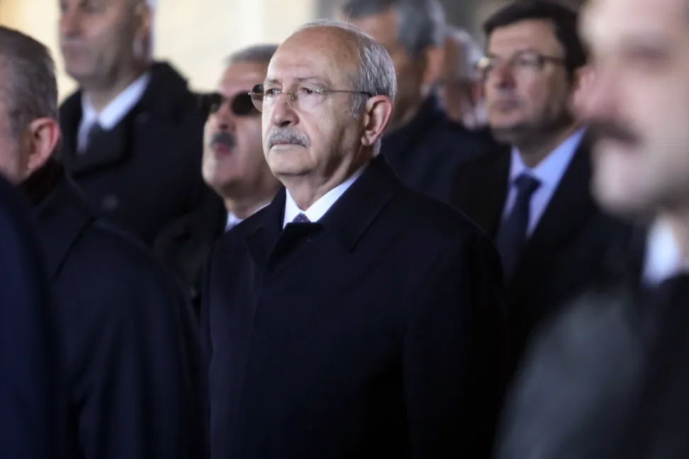 AKP’nin mutlak butlan kararı sonrası “resmi” olarak CHP’nin başına geçirilen