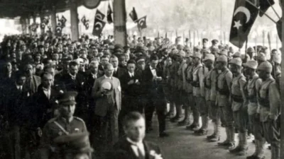 Büyük Önder Gazi Mustafa Kemal Atatürk’ün 19 Mayıs 1919’da Samsun’a