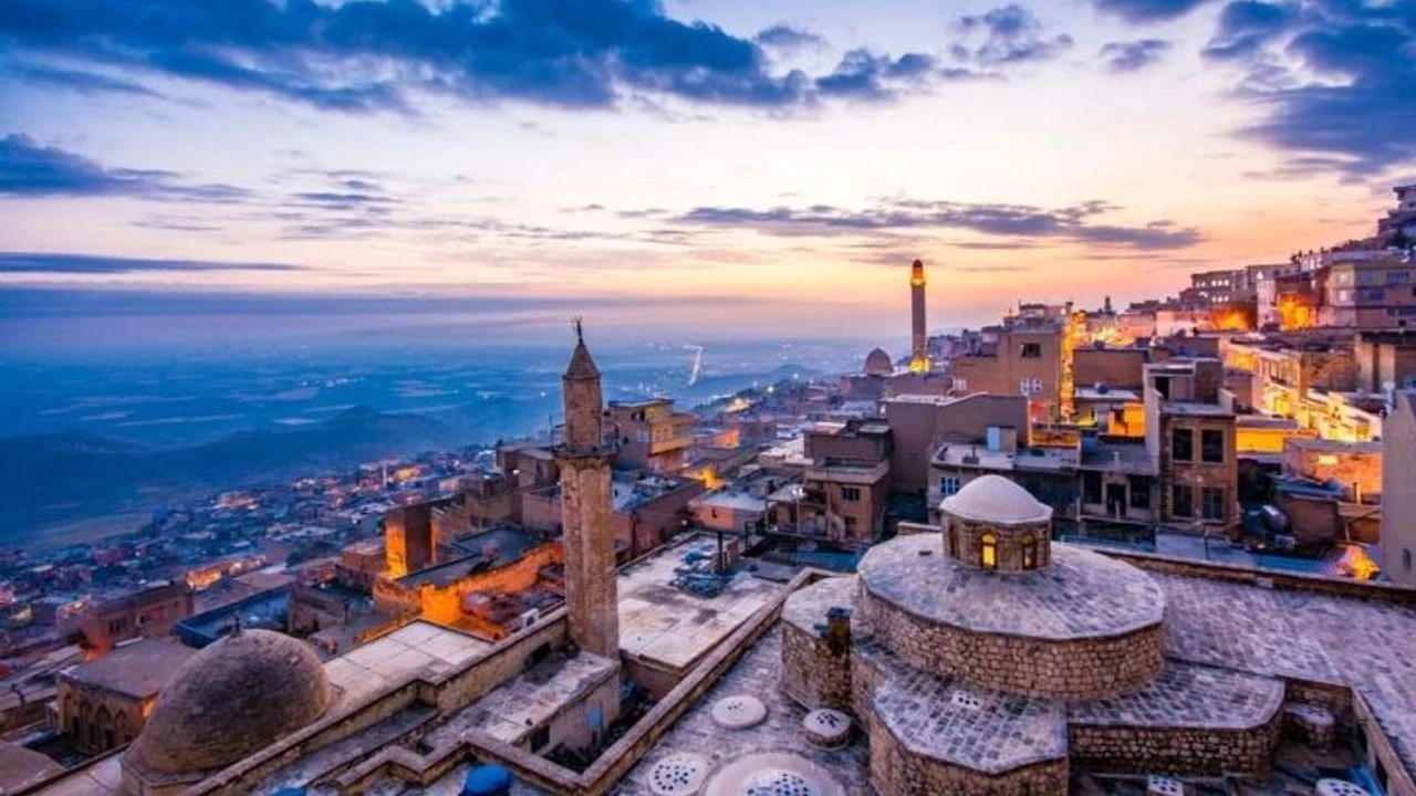 Mardin ilçe kaymakamlıklarının güncel iletişim bilgilerine ulaşmak isteyen vatandaşların sayısı