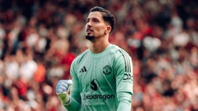 Altay Bayındır’ın sezon sonunda Manchester United’dan ayrılmaya hazırlandığı öne sürüldü.
