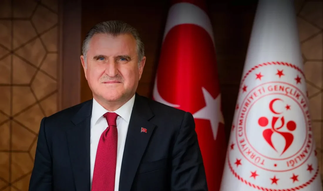 Gençlik ve Spor Bakanı Osman Aşkın Bak, Trabzon’da düzenlenen Akçaabat