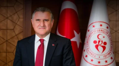 Gençlik ve Spor Bakanı Osman Aşkın Bak, Trabzon’da düzenlenen Akçaabat