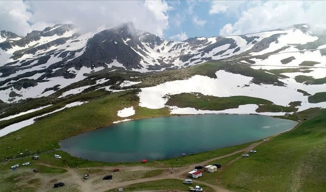 Trabzon'un doğal güzellikleri, zengin bir doğa mirasıyla süslenmiş bir hazinedir.
