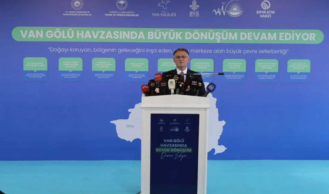 Van Gölü’nün önemine dikkat çeken Vali Ozan Balcı, “Van Gölü