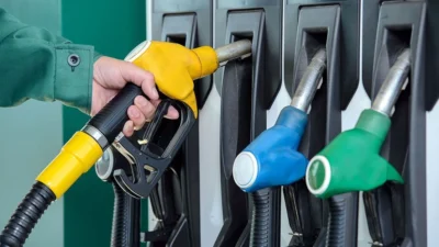 12 Mayıs Benzine, motorine, mazota İNDİRİM veya ZAM var mı,