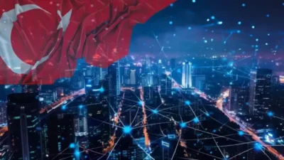 Ulaştırma ve Altyapı Bakanı Uraloğlu, Türkiye'de 5G abone sayısının 2,5