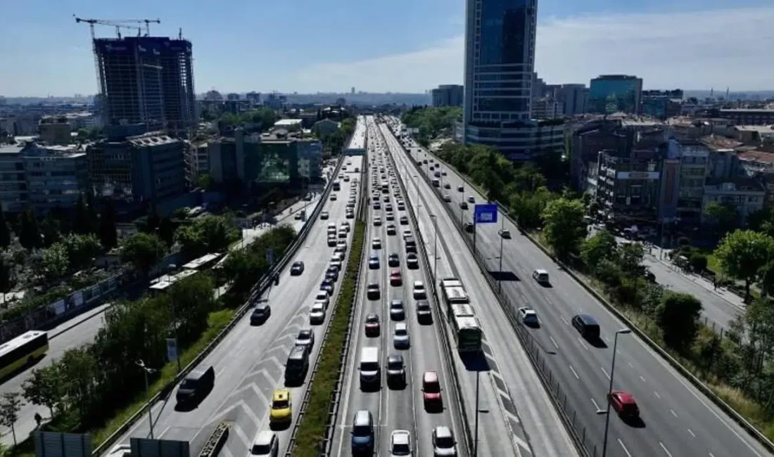 Küresel finans piyasalarında yaşanan olumlu gelişmeler, akaryakıt fiyatlarını etkileyerek araç