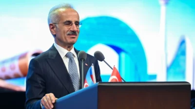 Türkiye, yerli ve milli haberleşme uydusu TÜRKSAT 6A'yı başarıyla devreye