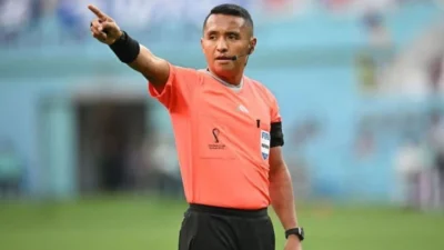 FIFA kokartlı hakem Iván Barton'un yaşı, kariyeri, yönettiği önemli maçlar