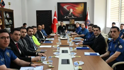 Kars İl Emniyet Müdürü Murat Abdullah Tombul başkanlığında, İl Emniyet