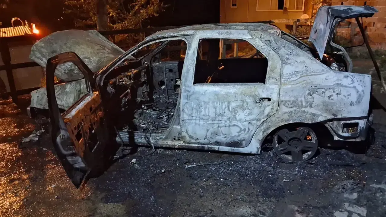 Ordu Korgan’da Belediye-İş Sendikası Şube Başkanı Nurittin Ulaş’ın aracı gece