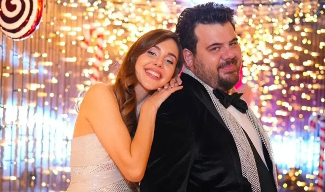 Eser Yenenler ve Berfu Yenenler çifti, sosyal medya aracılığıyla yaşadıkları