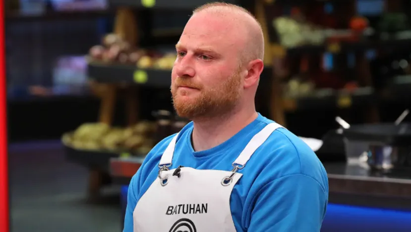 "MasterChef Batuhan kimdir?", "Batuhan Nazikoğlu ne iş yapıyor, evli mi?"