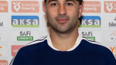 Süper Lig ekibi Kasımpaşa, Alanyaspor’dan ayrılan Güven Yalçın’ı kadrosuna kattığını