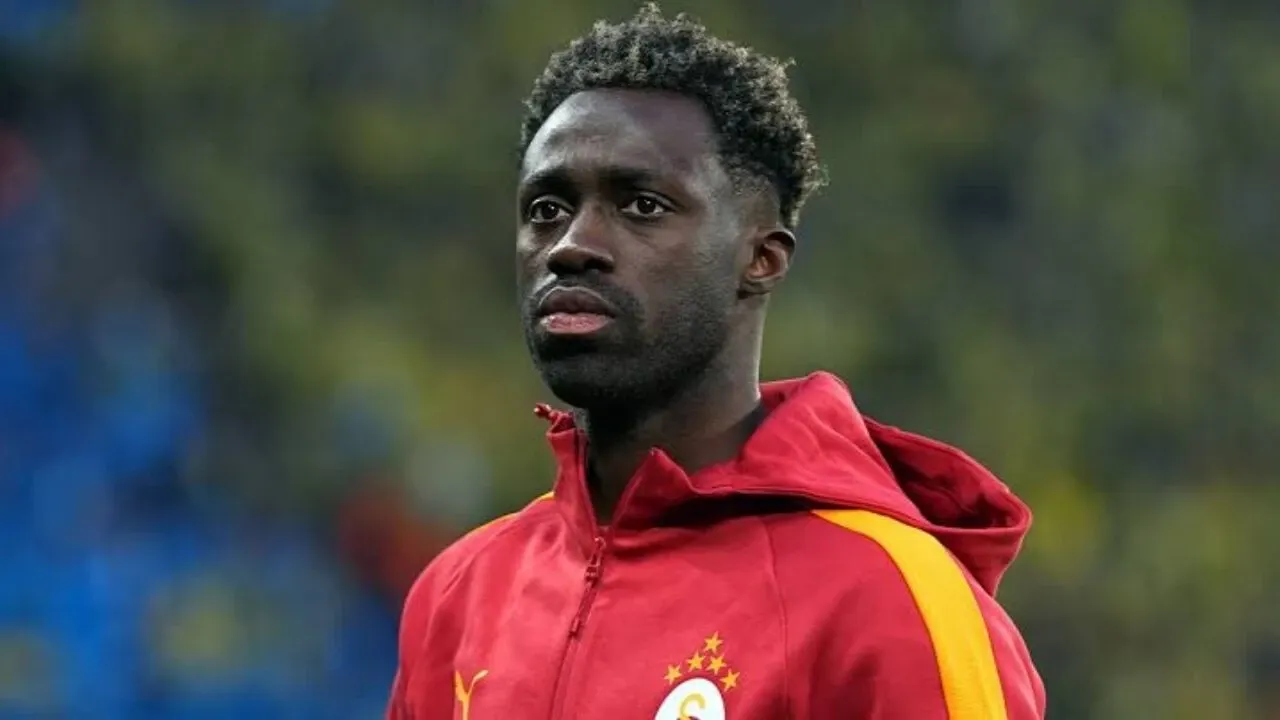 Galatasaray'ın yeni sezon hazırlıkları için duyurduğu Avusturya kampı kadrosunda Davinson