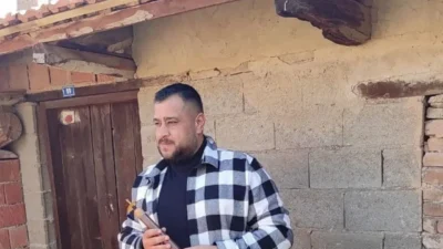 Muğla Milaslı müzisyen Volkan Külahlı, tedavi gördüğü Denizli'deki hastanede hayatını