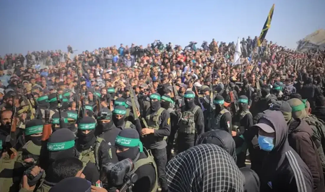 Hamas, Gazze'deki silahsızlanma sürecinin İsrail'in bölgeden çekilmesine ve yeniden inşanın