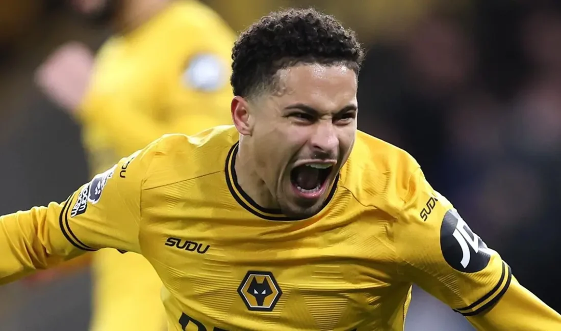 Bir dönem Galatasaray'ın da ilgilendiği Wolverhampton forması giyen Joao Gomes