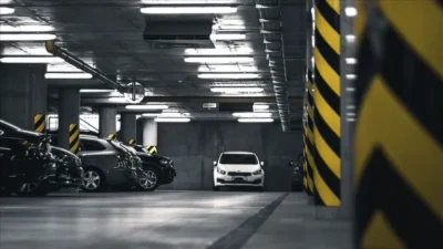 Aracını özel otoparka bırakan sürücülerin yaşadığı hasar ve hırsızlık olaylarında