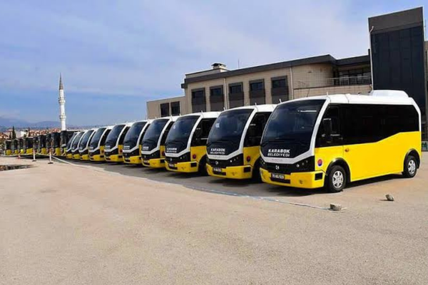 Karabük Belediyesi tarafından hayata geçirilen uygulamayla 60-64 yaş arasındaki emekliler,