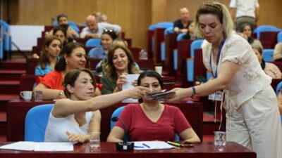 Diyarbakır Büyükşehir Belediyesi Ağustos Ayı Olağan Meclis Toplantısı’nın ilk oturumunda