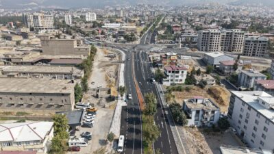 Kahramanmaraş’ta ulaşım altyapısını modernize etmek için vites artıran Büyükşehir Belediyesi,