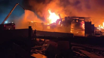 Bursa’nın İnegöl ilçesinde yaklaşık 3 ay önce belediye tarafından mühürlenen