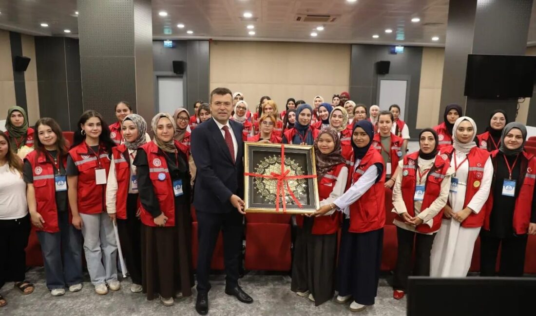 Gençlik ve Spor Bakanlığı bünyesinde düzenlenen 228. Dönem Damla Gönüllülük