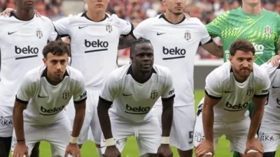 Hradec Kralove – Beşiktaş maçı ilk 11, maç kadrosu taraftarların