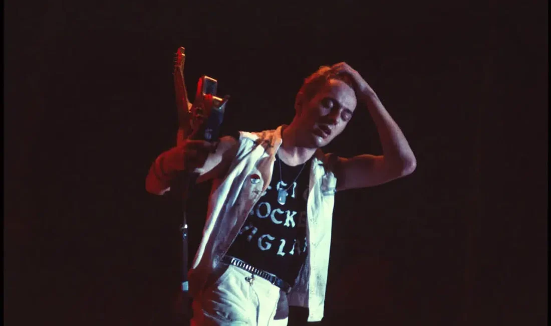 Joe Strummer, Ankara doğumlu rock müziğin efsanevi ismi olarak müzik