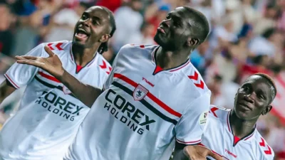 Samsunspor, Süper Lig'in 2. haftasında Çaykur Rizespor ile deplasmanda kozlarını