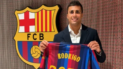 Barcelona, Manchester City forması giyen Rodri'yi kadrosuna kattı. Oyuncu ile