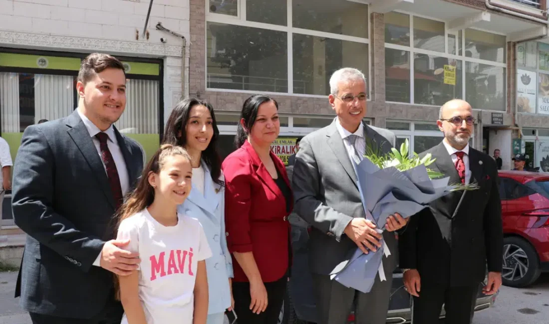 Sağlık Bakanı Kemal Memişoğlu, İl Değerlendirme Toplantısı'na katıldı. Bakan Memişoğlu,