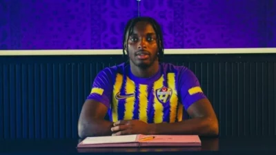 Süper Lig ekiplerinden Eyüpspor, 22 yaşındaki Nijeryalı santrfor Ahmed Abdullahi'yi
