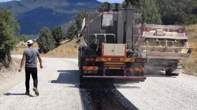 Kahramanmaraş Büyükşehir Belediyesi, Andırın'ın Altınyayla ile Akgümüş mahallelerini bağlayan 9