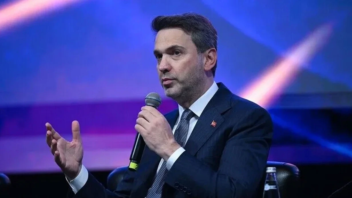Enerji ve Tabii Kaynaklar Bakanı Alparslan Bayraktar, "2027'nin ilk çeyreğinde