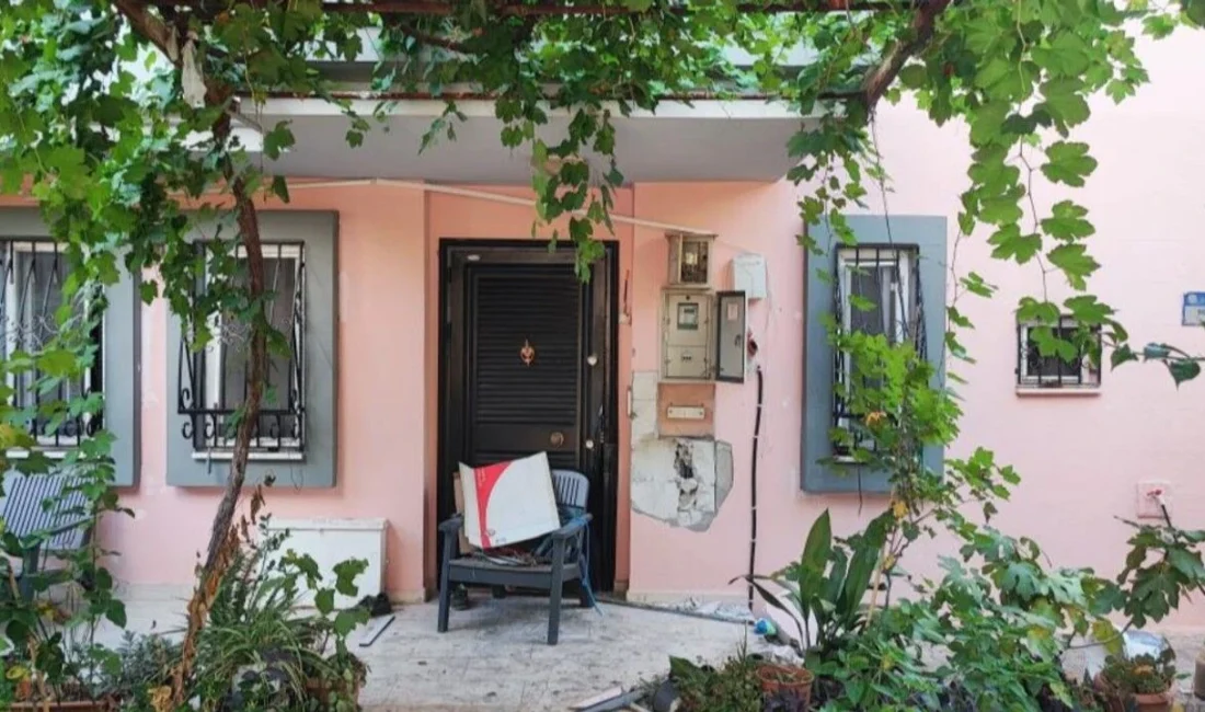 Adana'da eşiyle yaşadığı sorunlar nedeniyle hakkında iki kez uzaklaştırma kararı