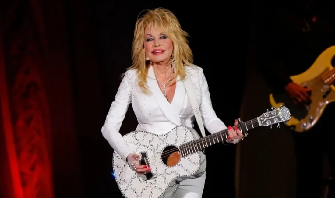 Country müziğin efsane ismi Dolly Parton 80 yaşında Nashville'de vefat