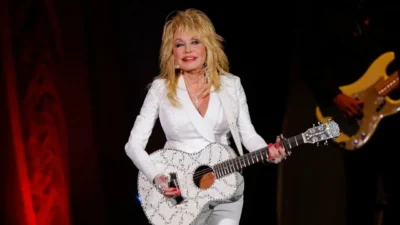 Country müziğin efsane ismi Dolly Parton 80 yaşında Nashville'de vefat
