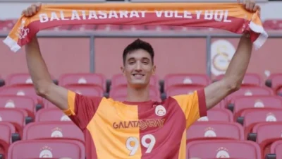Efe Mandıracı kimdir, kaç yaşında ve nereli? Galatasaray’a transfer olan