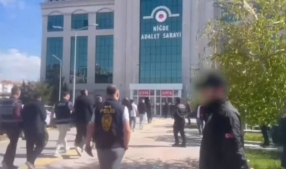 Niğde İl Emniyet Müdürlüğü Asayiş Şube Müdürlüğü ekipleri, kentte meydana