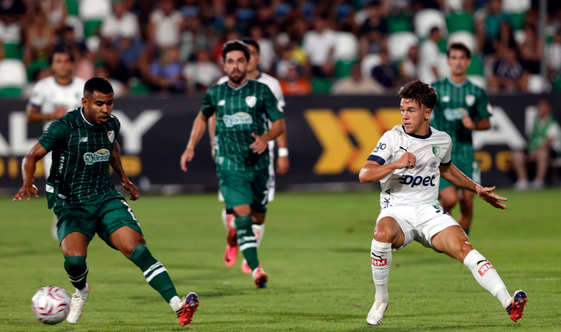 Trendyol 1. Lig'in ilk haftasında ligin yeni takımlarından Bursaspor, deplasmanda