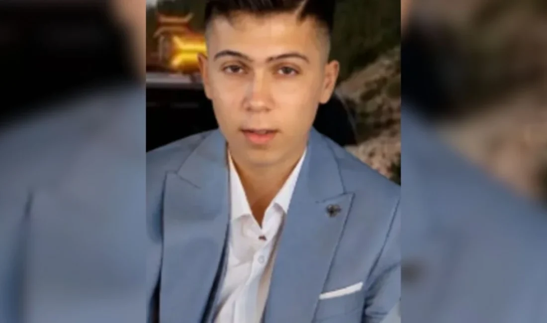 Ezine’de yaşayan 20 yaşındaki İsmail Demirkol hayatını kaybetti. Bir süredir